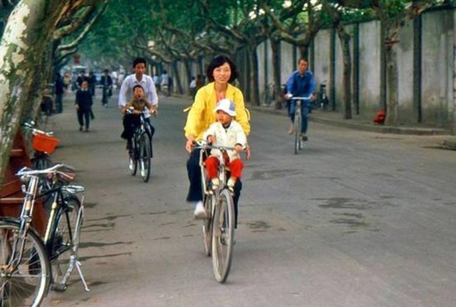 天府少年团出道违法吗,天府少年团出道利益