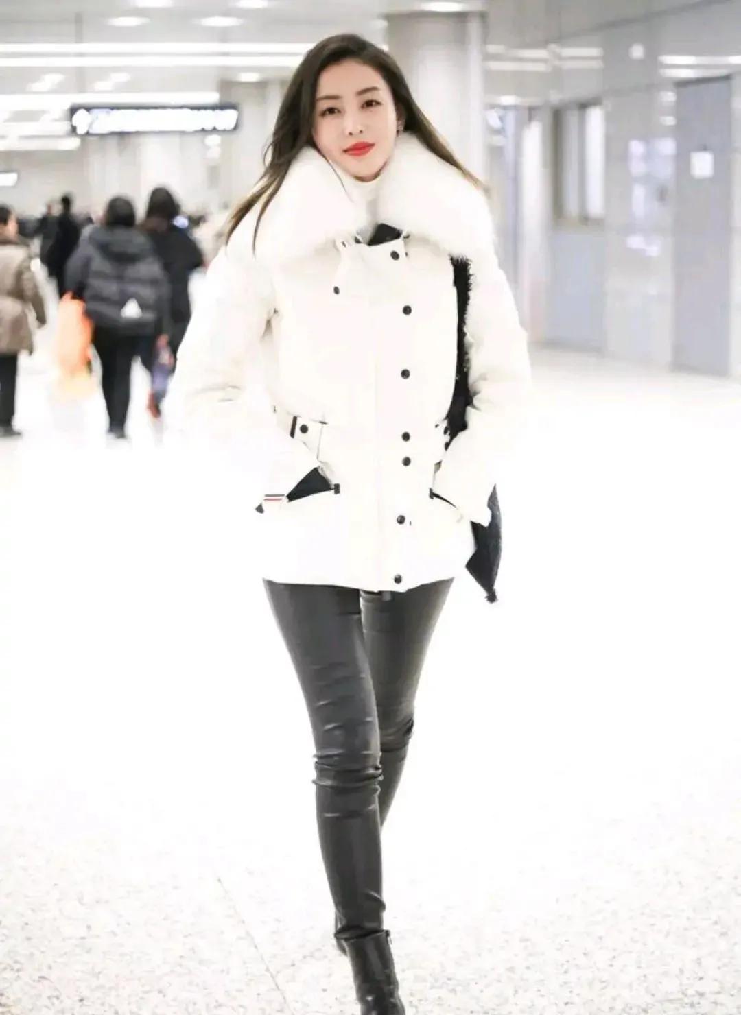 汪峰评价邓紫棋皮裤,汪峰为什么喜欢邓紫棋皮裤