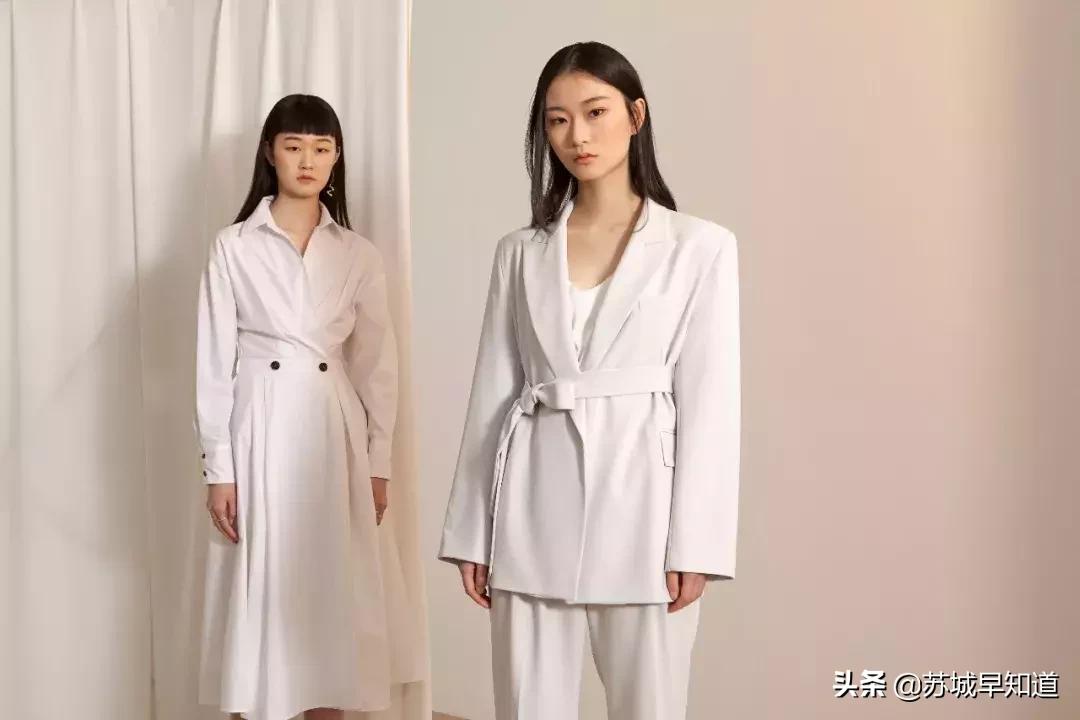 星悦汇衣服,星悦汇白色武器