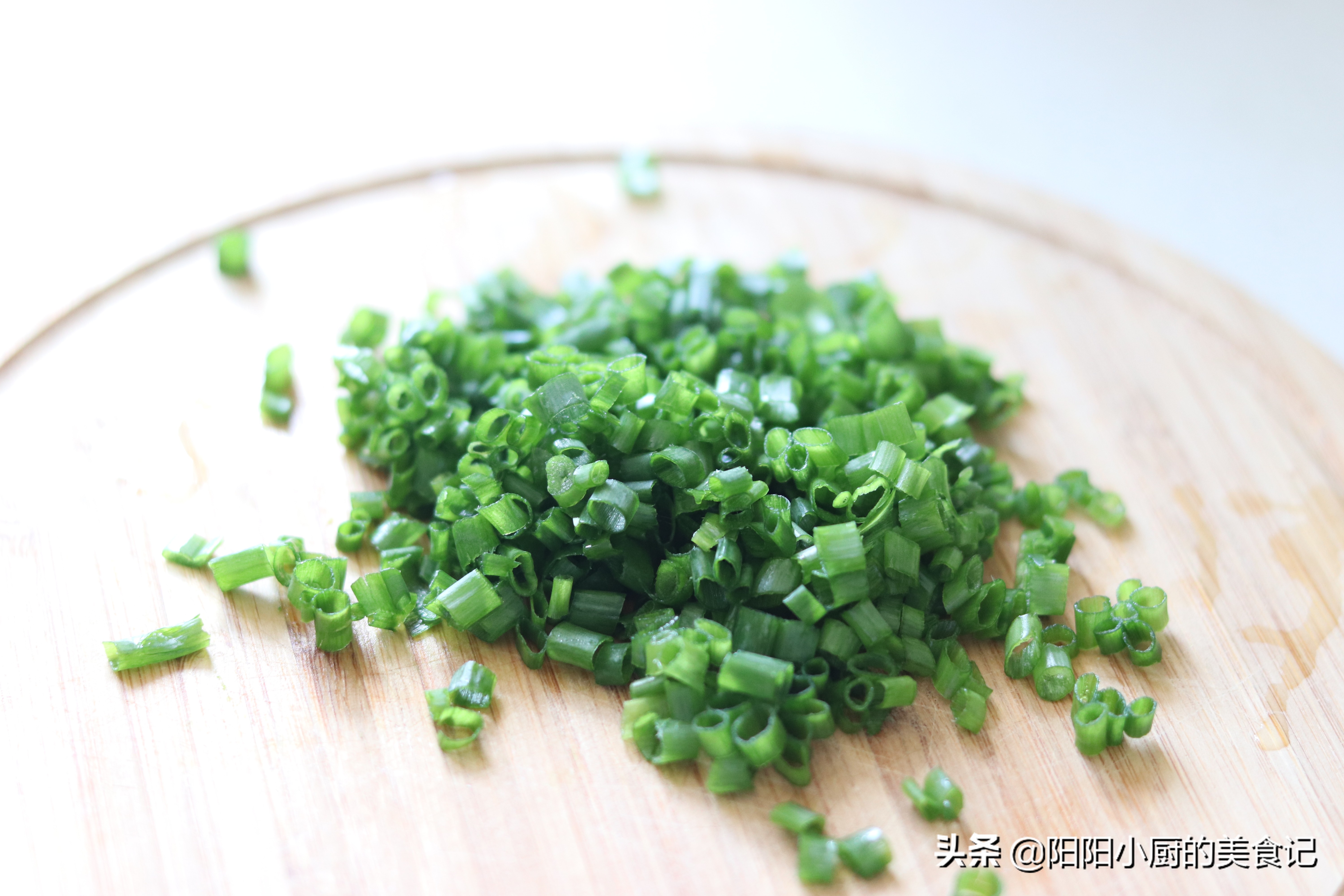 葱油千层饼制作方法,葱油千层饼做法微波炉