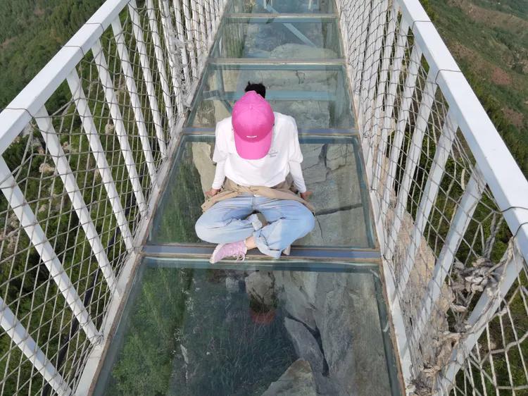 济南灵岩大佛山景区,济南灵岩寺大佛风景区