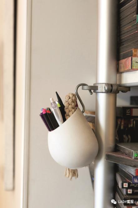 姚谦的时尚生活,在封闭的环境生活