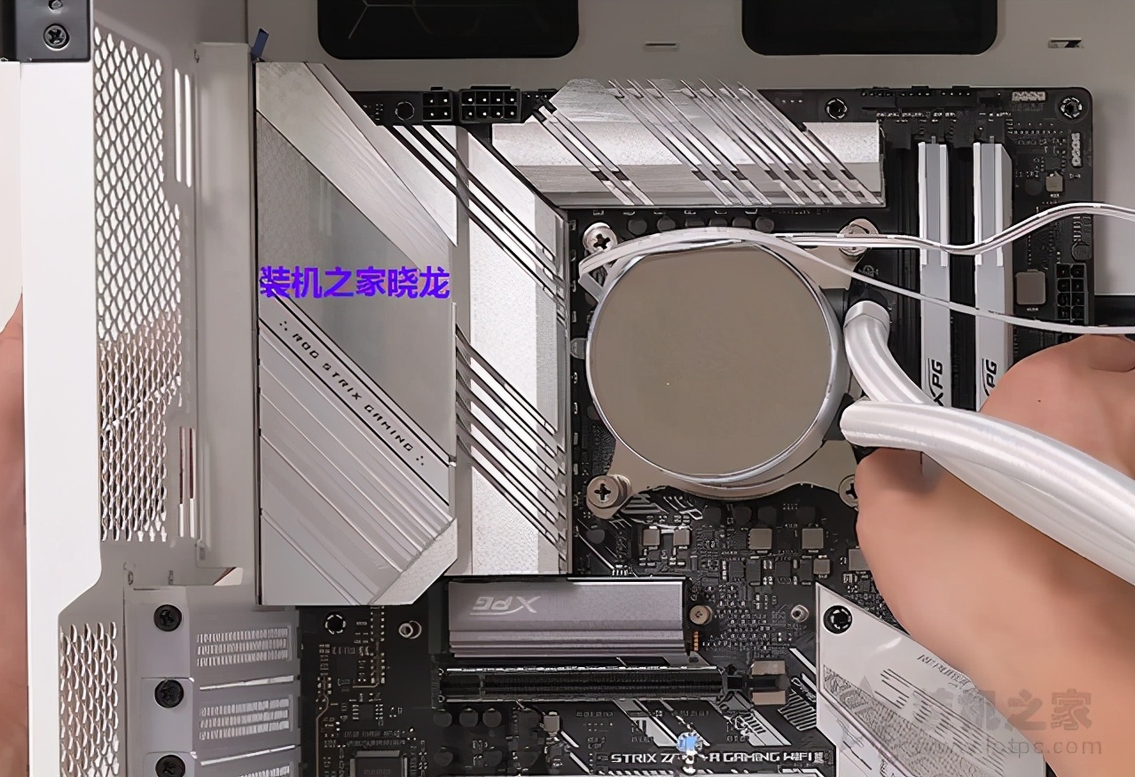 装机组装电脑,装机模拟器手机版组装电脑