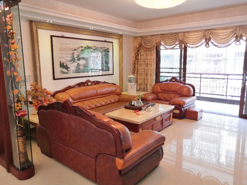 普宁寸土寸金的繁华商圈中,最为低调的贵族房,流沙盛世华庭!