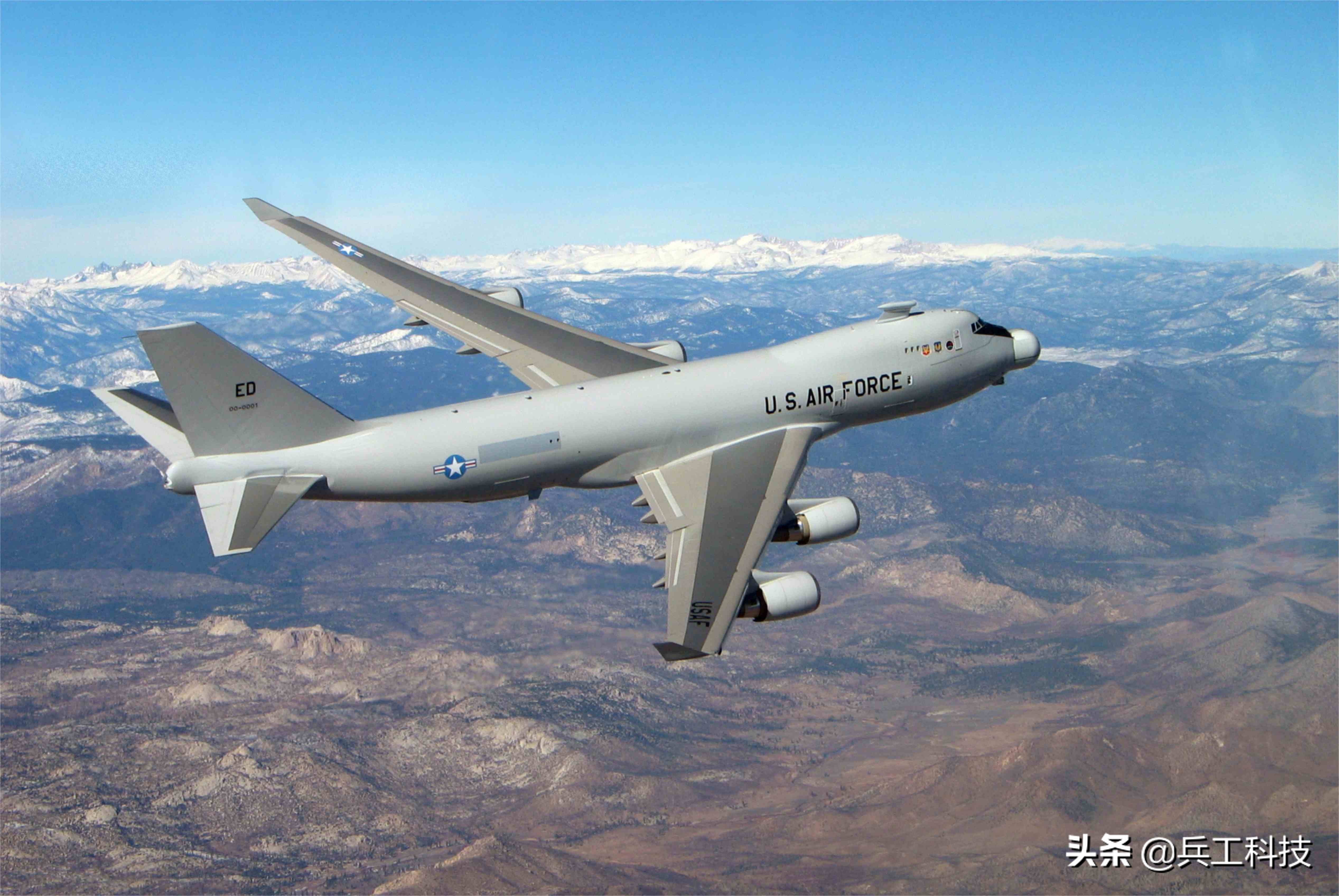 俄将装备新型激光武器,俄罗斯在太空部署激光武器