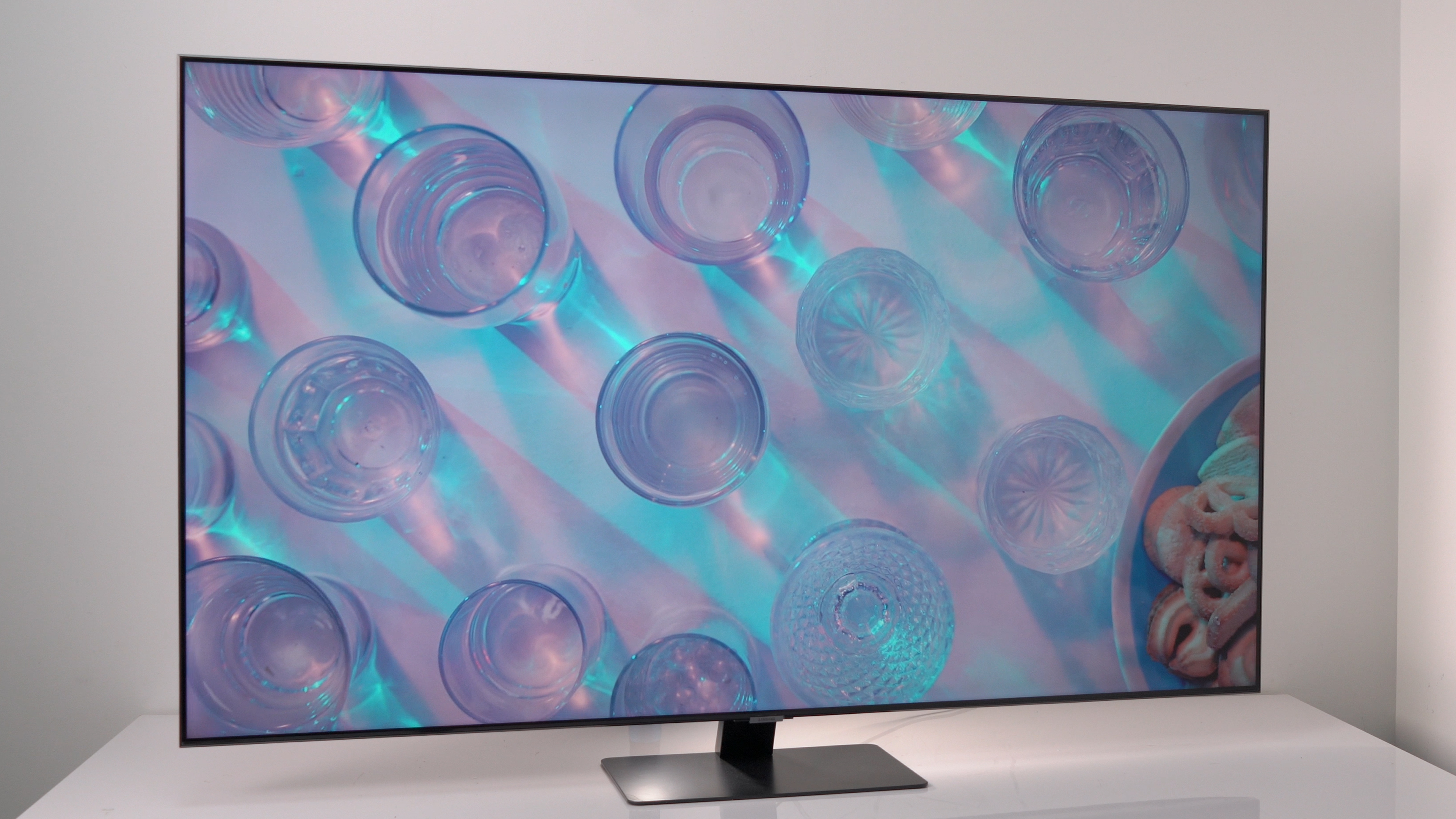 三星电视q80t缺点,三星qledq80r4k55寸电视评测