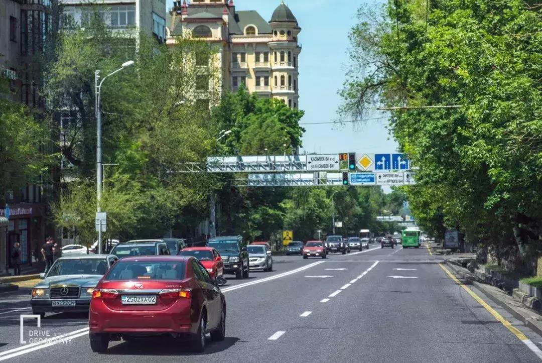 开中国车穿越欧洲,自驾游中亚中国车如何进入