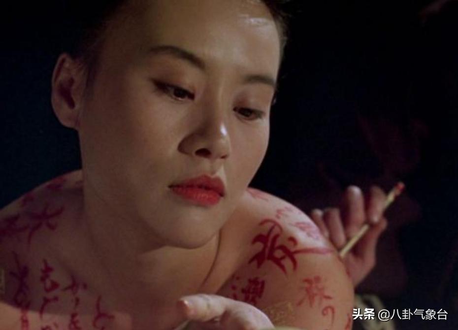 邬君梅近照风情万种,邬君梅坦言当过小三