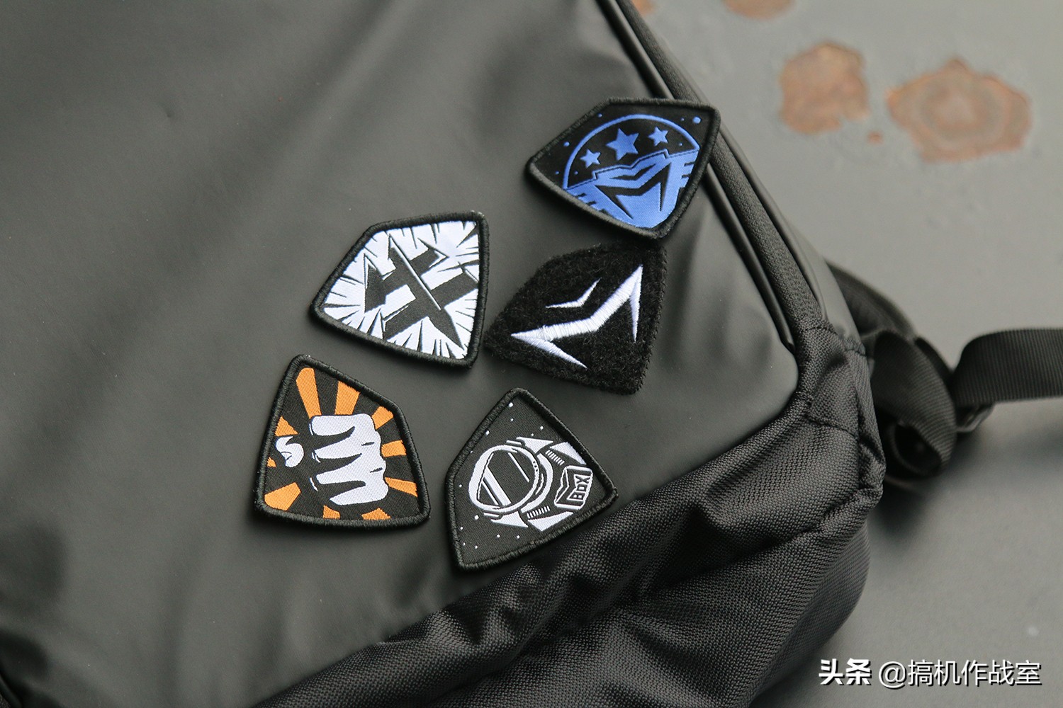 和女友用同款背包是什么感觉？这么会买包，会被夸上天的