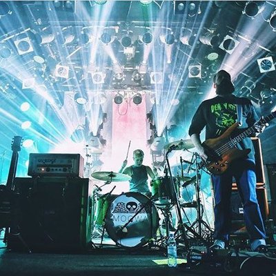 新手学鼓选什么鼓,真鼓好还是电鼓好