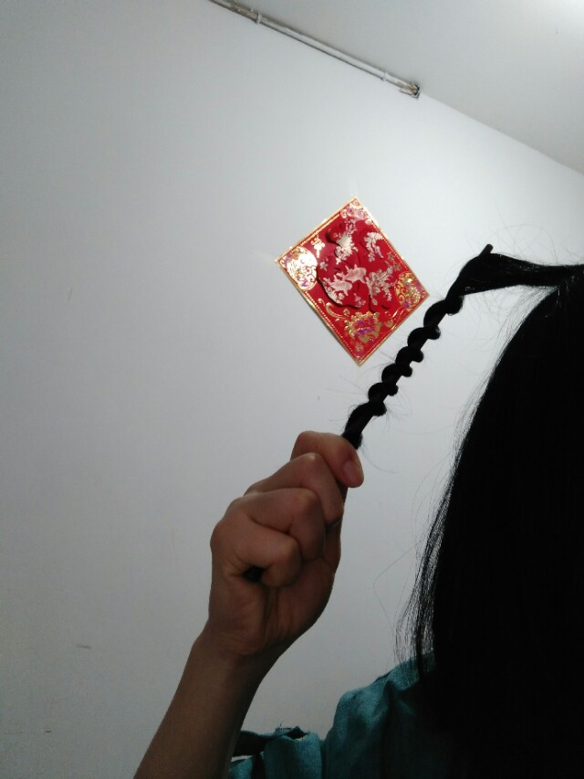 直发棒卷发方式,直发棒怎么卷后面头发