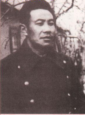 他是鄂豫皖走出来的开国上将，其空战辉煌战绩多次受毛主席称赞