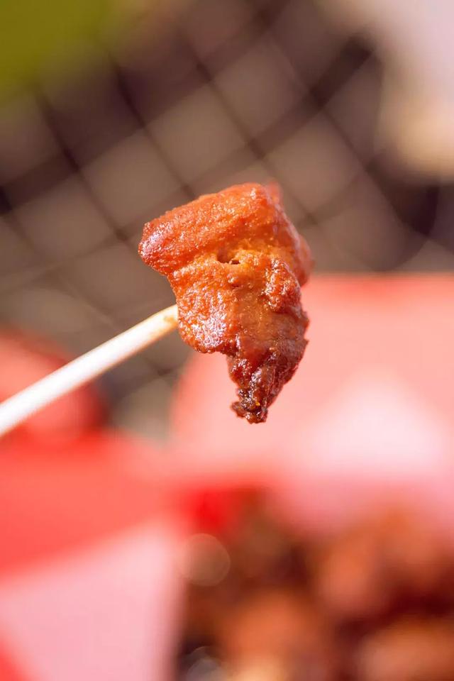 一口就上瘾的煸鸡除了他没有别家了