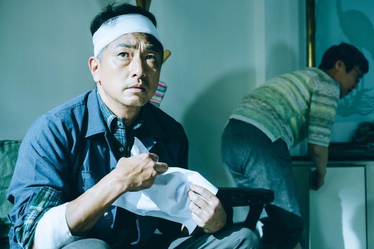 演反派入型入格!TVB“*用御**斯文败类”离巢多年:仍然难逃被定型