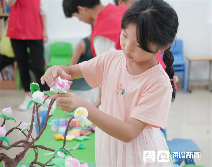 解决看护难、画出同心圆历城区“快乐学堂”开出“幸福花