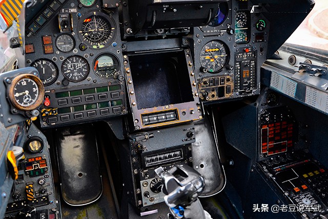 幻影4000和幻影2000,幻影5和幻影2000区别