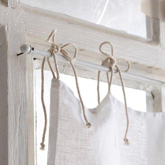 窗户两边装窗帘,窗户安装窗帘布双轮好还是单轮好