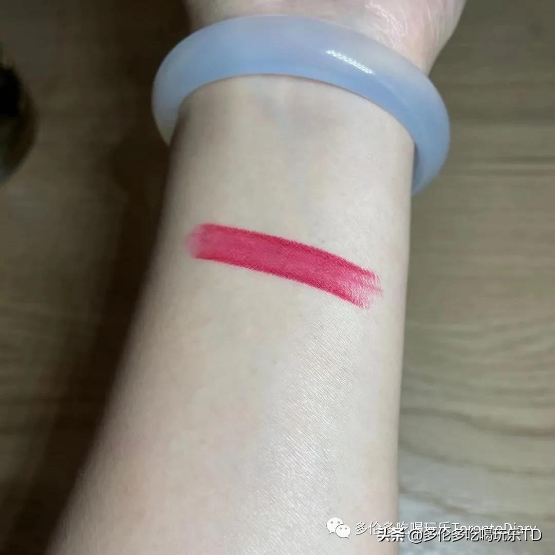 mac圣诞限定新年限量口红礼盒套装,mac圣诞礼盒