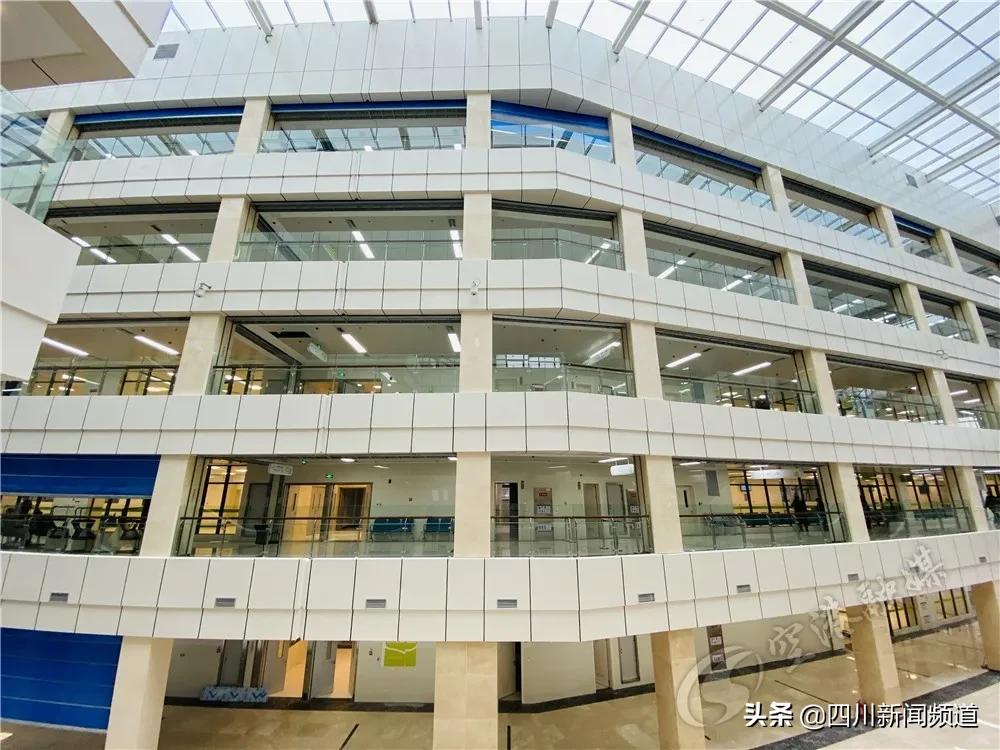 总投资15亿元！市民健康之地、心灵慰藉之所，四川大学华西医院空港医院今天全面开诊