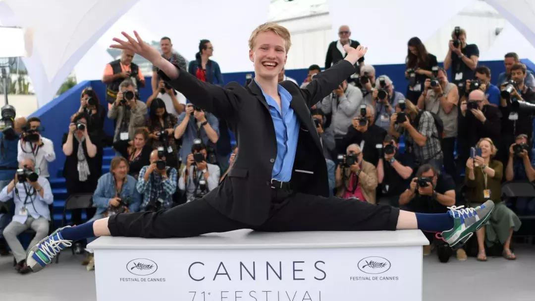 抱歉,这部被戛纳吹上天的影片,再过十年我们也不敢拍!