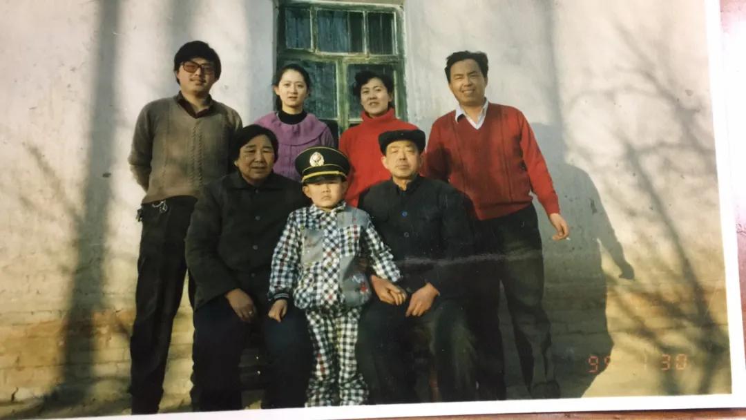 爱国电影我和我的父辈,我和我的父辈完整版经典电影