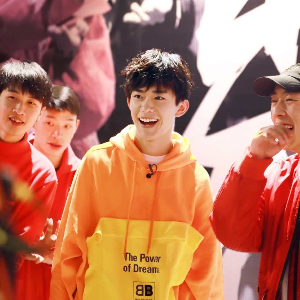 从红极一时到落魄单飞,从红极一时到落魄的女星