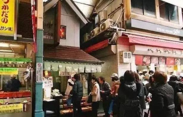 日本最“神奇”店，店面3平米却年赚3亿，功劳全靠唐朝绝版美食