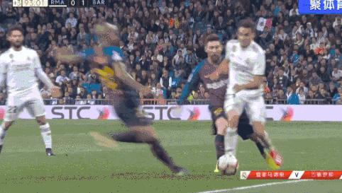巴萨悍将暴虐皇马边路！20分钟完成6次抢断，让维尼修斯怀疑人生