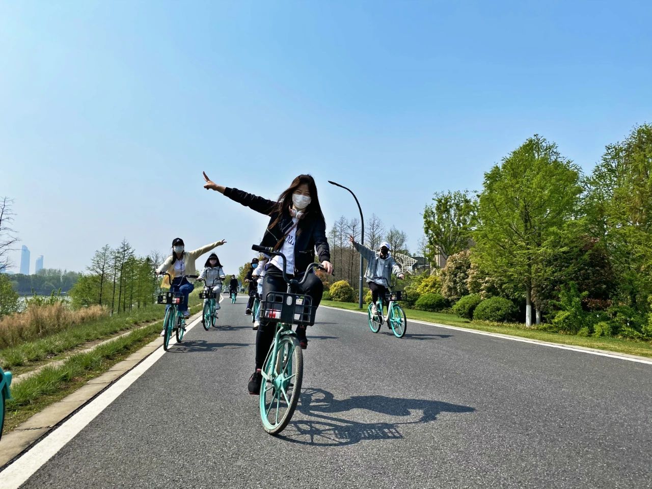 涓庨鍚岃蹇箰鏃犵┓,涓庨鍚岃涓庣窘鍚岃