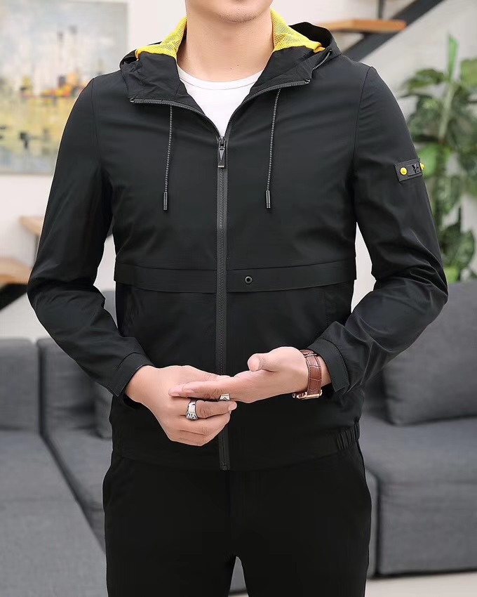 古驰巴宝莉普拉达,巴宝莉古奇是一个档次吗