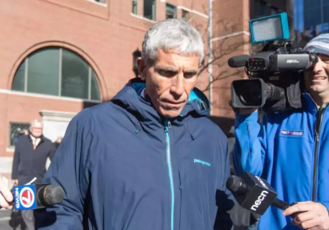 美国名校录取造假风波,美国名校招生爆出的惊天丑闻