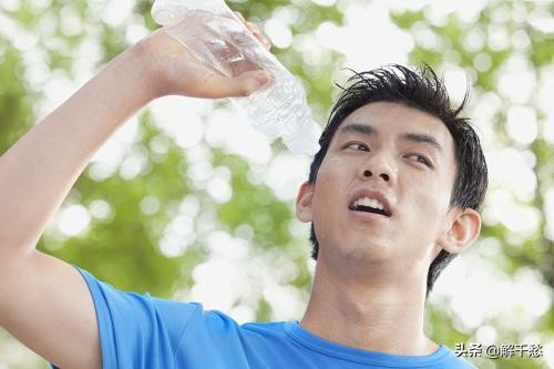 农村有句老话不干不净,民间很实用的20句俗语话糙理不糙