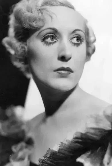 雅诗兰黛现状,雅诗兰黛卖得最好的