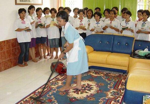 菲佣有哪些特点和优势,菲佣每天要做哪些工作