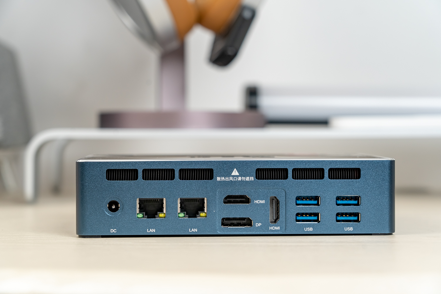 资深果粉屈服于老婆的恶势力，无奈买了Win小主机，意外发现真香