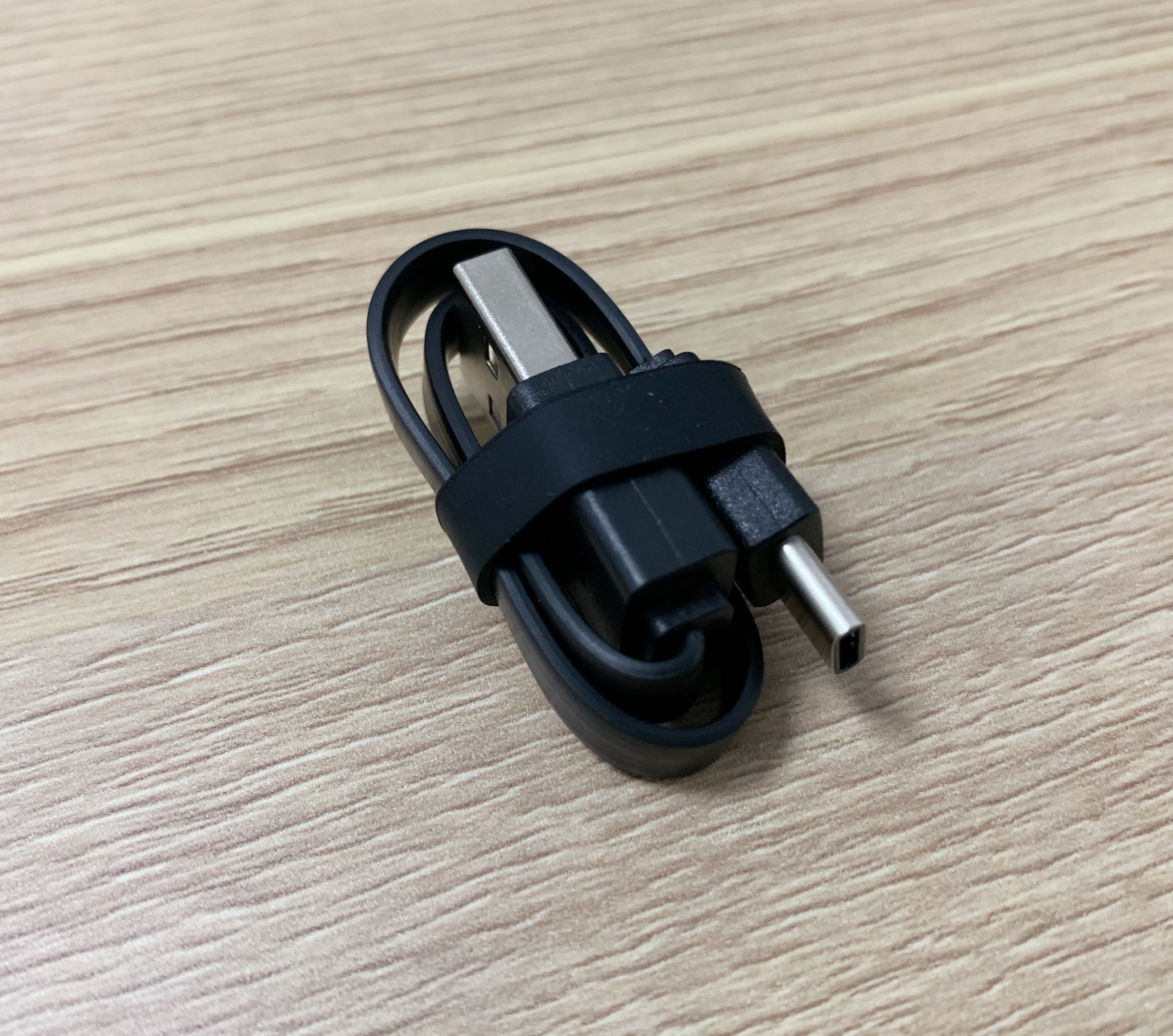 只有巴掌大的剃须刀，焕醒SG199跟屁虫电动剃须刀