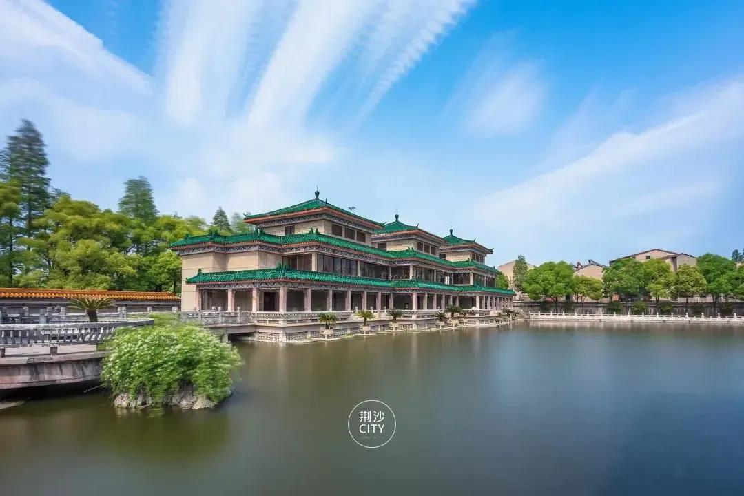 占地近5000亩！湖北一所大学坐拥“绝美”校园，学科实力“硬核”