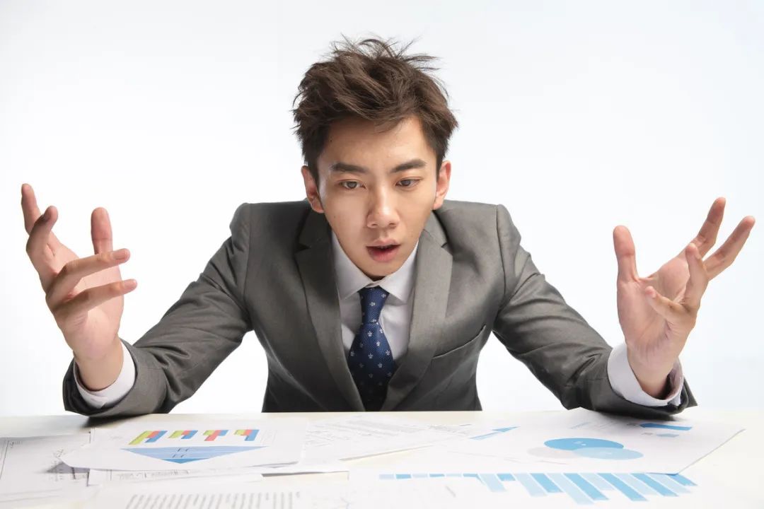 公司想把老员工赶走怎么办,公司怎么赶走一个不干活的老员工