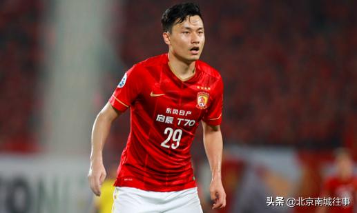 中国男足的收入到底有多高,中国男足的薪酬到底有多高