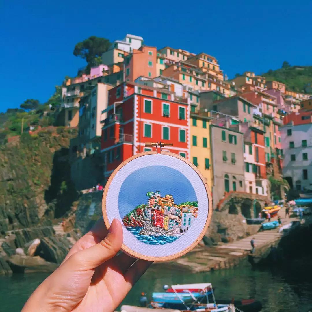 新加坡姑娘用刺绣记录下旅途风景，连Gucci都找她合作！