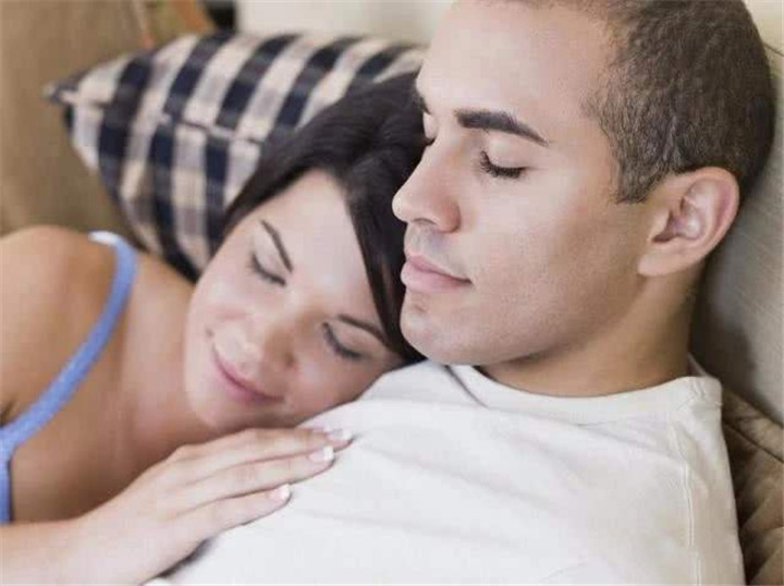 孕期间能不能“同房”？原来孕期“同房”还有这些好处，长知识了