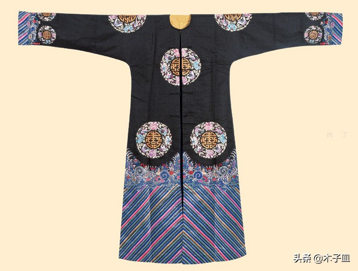 清代贵妇服饰,清朝贵妇装扮