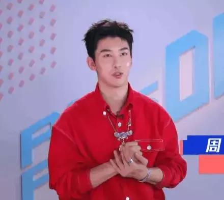 以青春为名迎伟大征程,以青春之名奋进