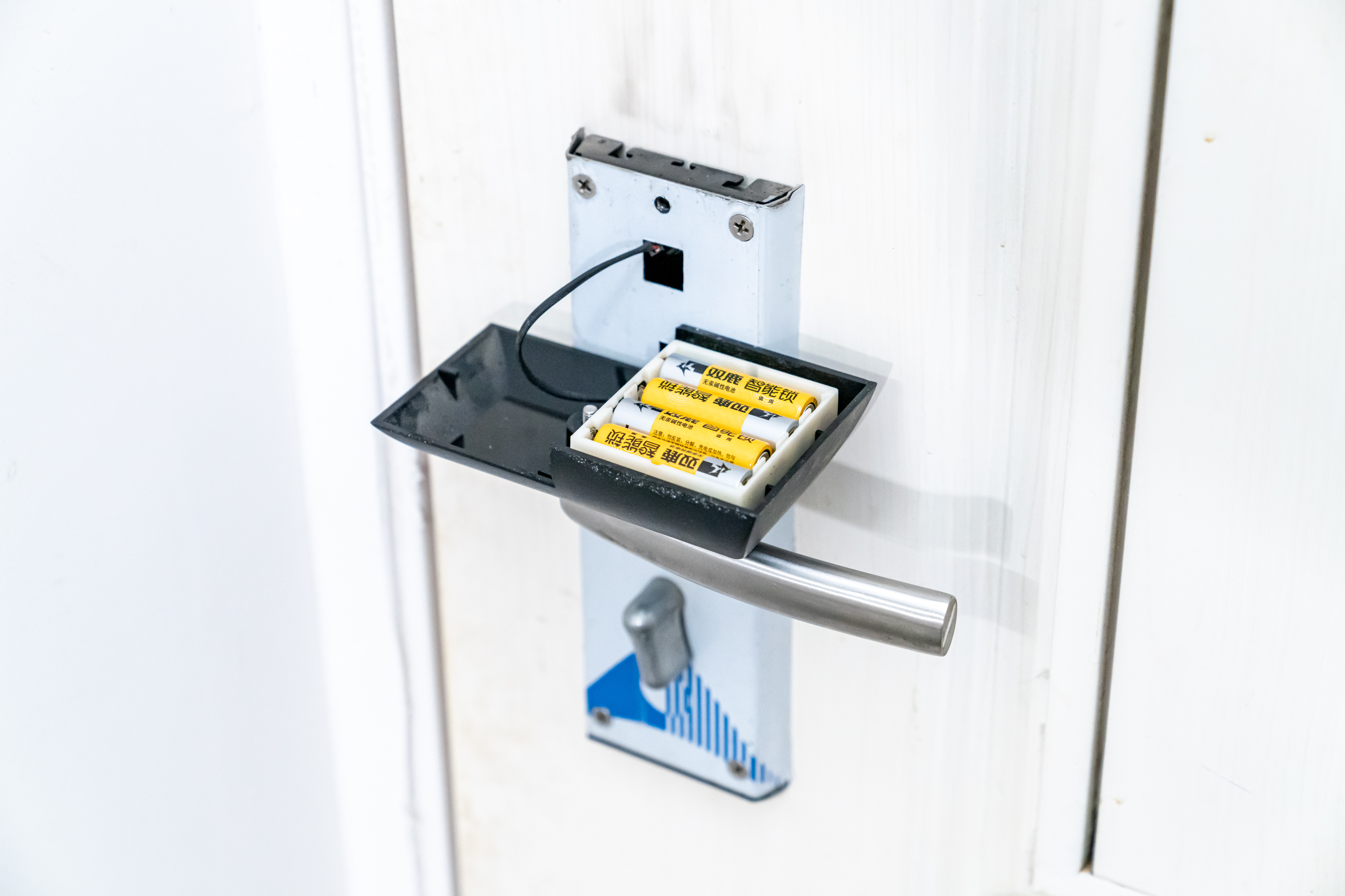 5号电池南孚金霸王哪个好,5号碱性电池双鹿