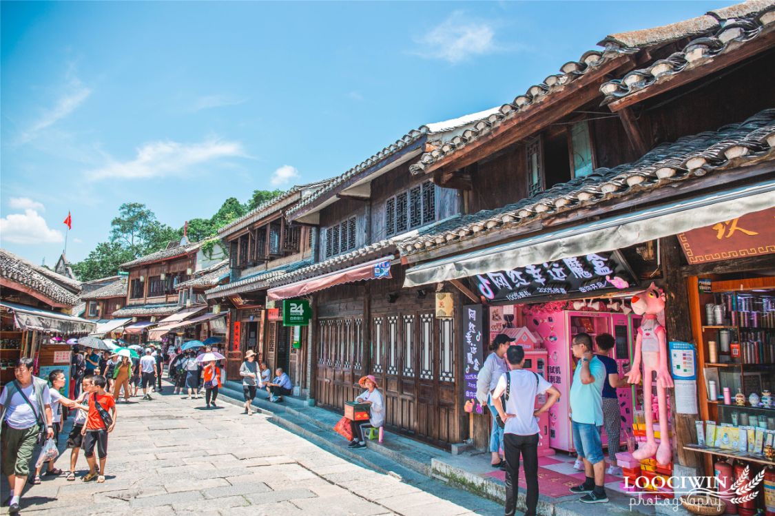 贵州除了千户苗寨还有其他玩的吗,贵州千户苗寨外的古镇