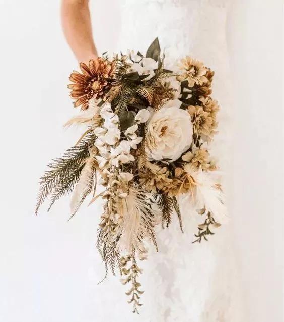 她用这种高颜值的干花装饰家里，隔壁邻居都惊叹不已