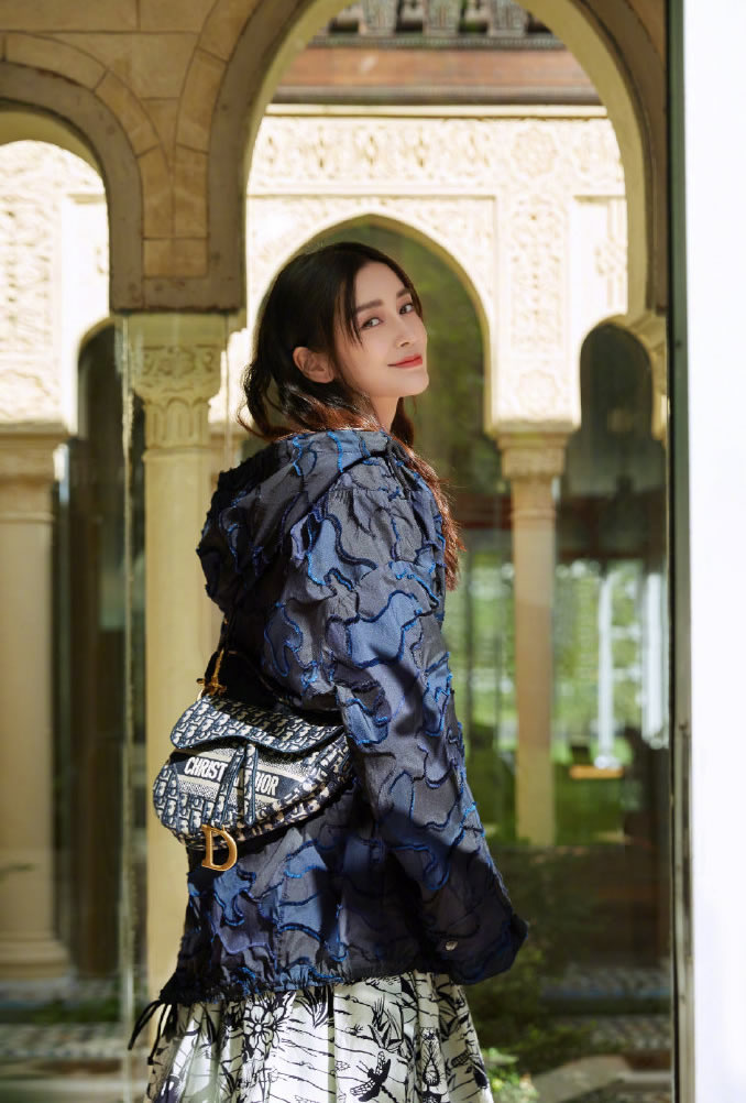 angelababy杨颖穿搭,杨颖angelababy的穿搭