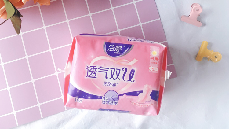 姨妈巾透气才是大佬，实测透气真实性