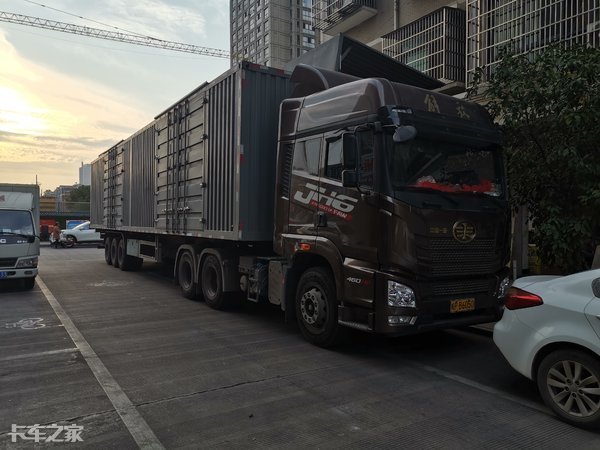 “世界小商品之都”义乌再出发,中国义乌小商品之城