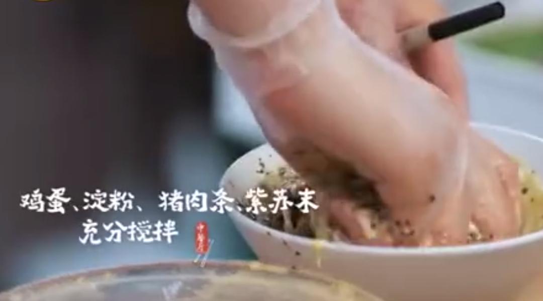 赵丽颖《中餐厅》备菜时舔手指,做菜直接上手,坏习惯太难改
